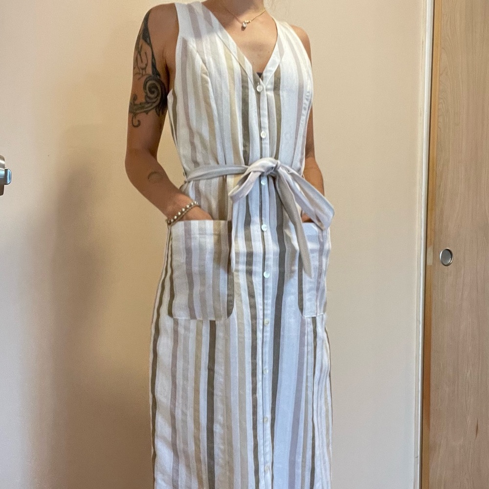 adelyn rae size xs striped midi dress